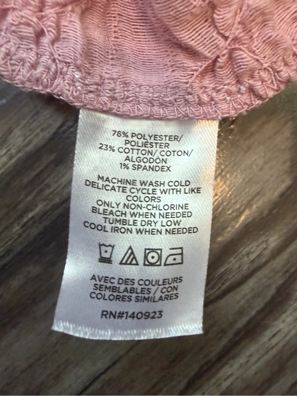 LOFT Light Pink Puckered Sleeveless Tank - Picture 4 of 7